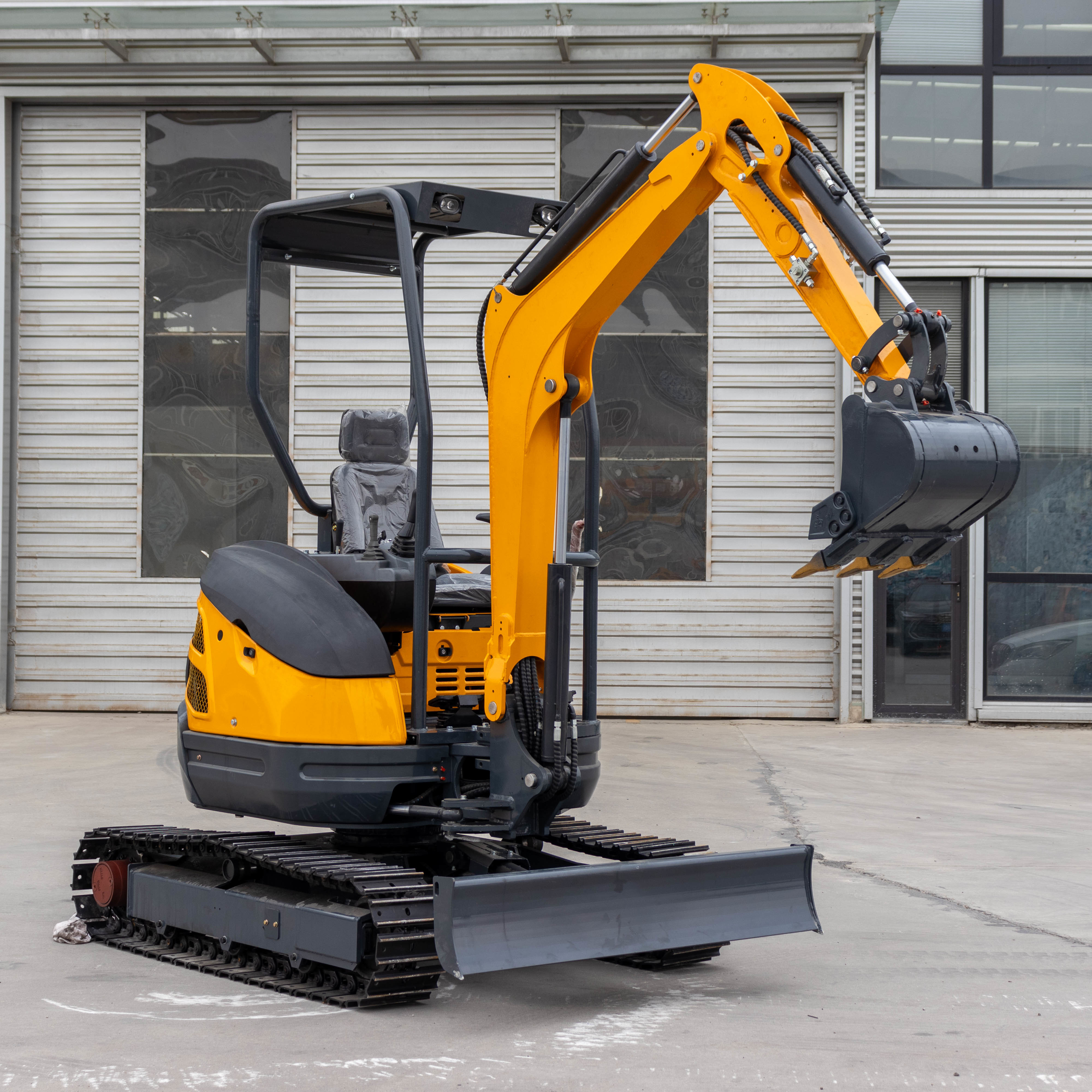 Mini Compact Machine HT25 Small Mini Excavator Compact Design High Maximum Efficiency For ...